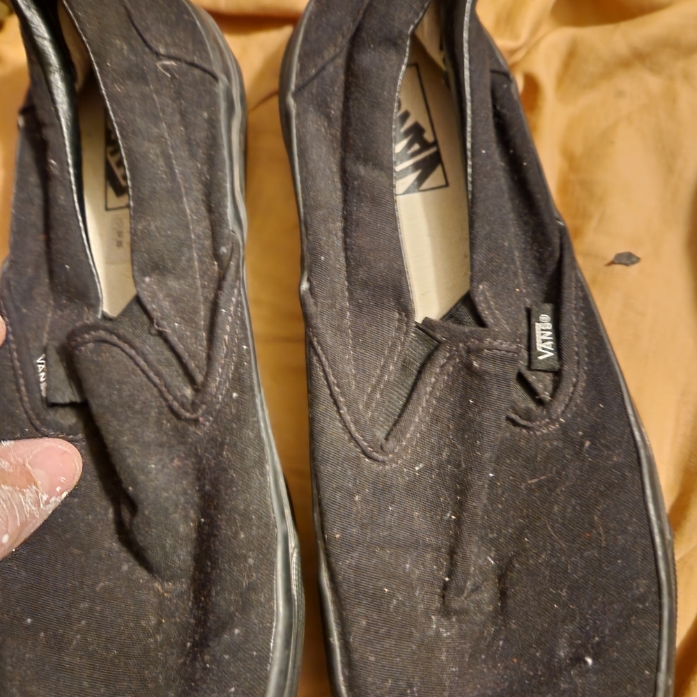 Vans - Picture 5 of 6